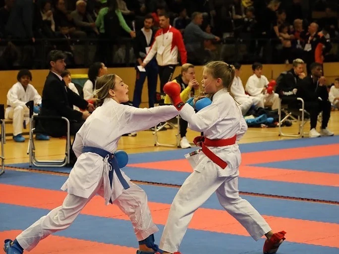 Kayleigh Vlieland-gevecht-karate